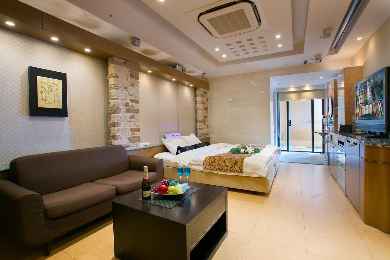 Axis -アクシス- (adults Only) รักโรงแรม *