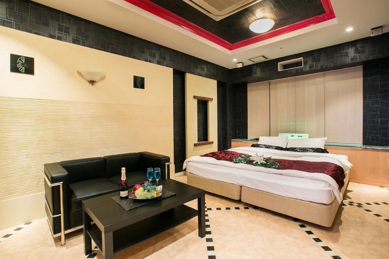 Axis -アクシス- (adults Only) รักโรงแรม